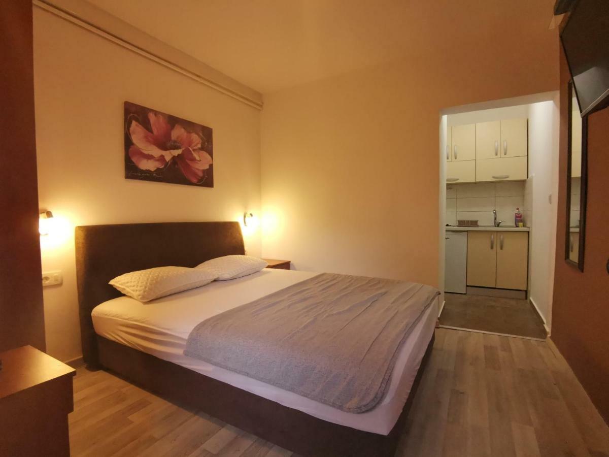 Radovic Apartments Будва Экстерьер фото